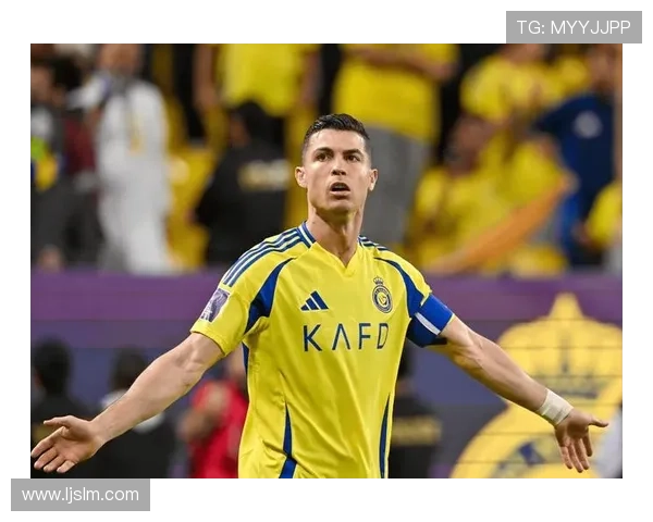 欧洲豪门强强对决引爆赛季焦点新援表现惊艳全场球迷热议风起浪